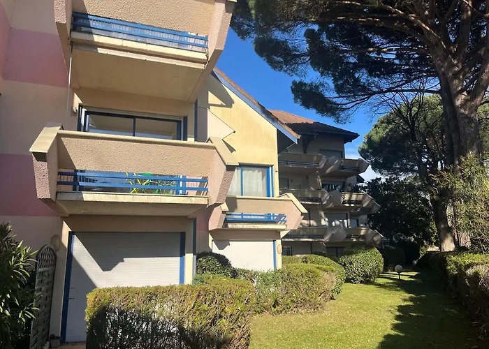 Au Centre D'andernos Andernos-les-Bains